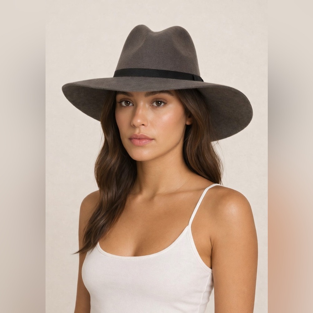 BTB Los Angeles Sofie Wide Brim Wool Hat Grey Size S NWT